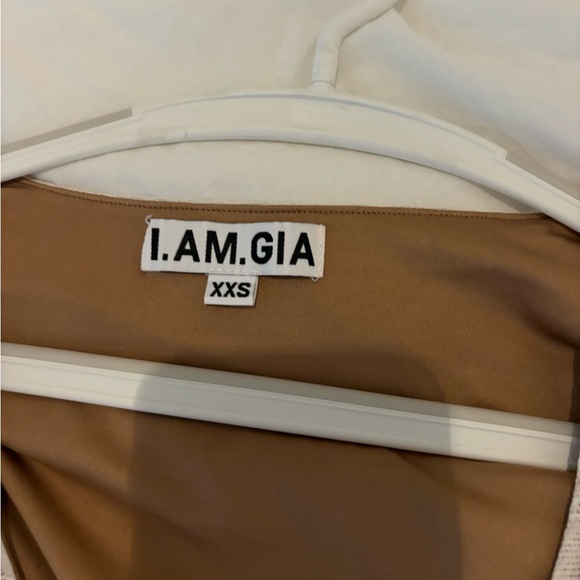 I AM GIA top - Picture 3 of 3